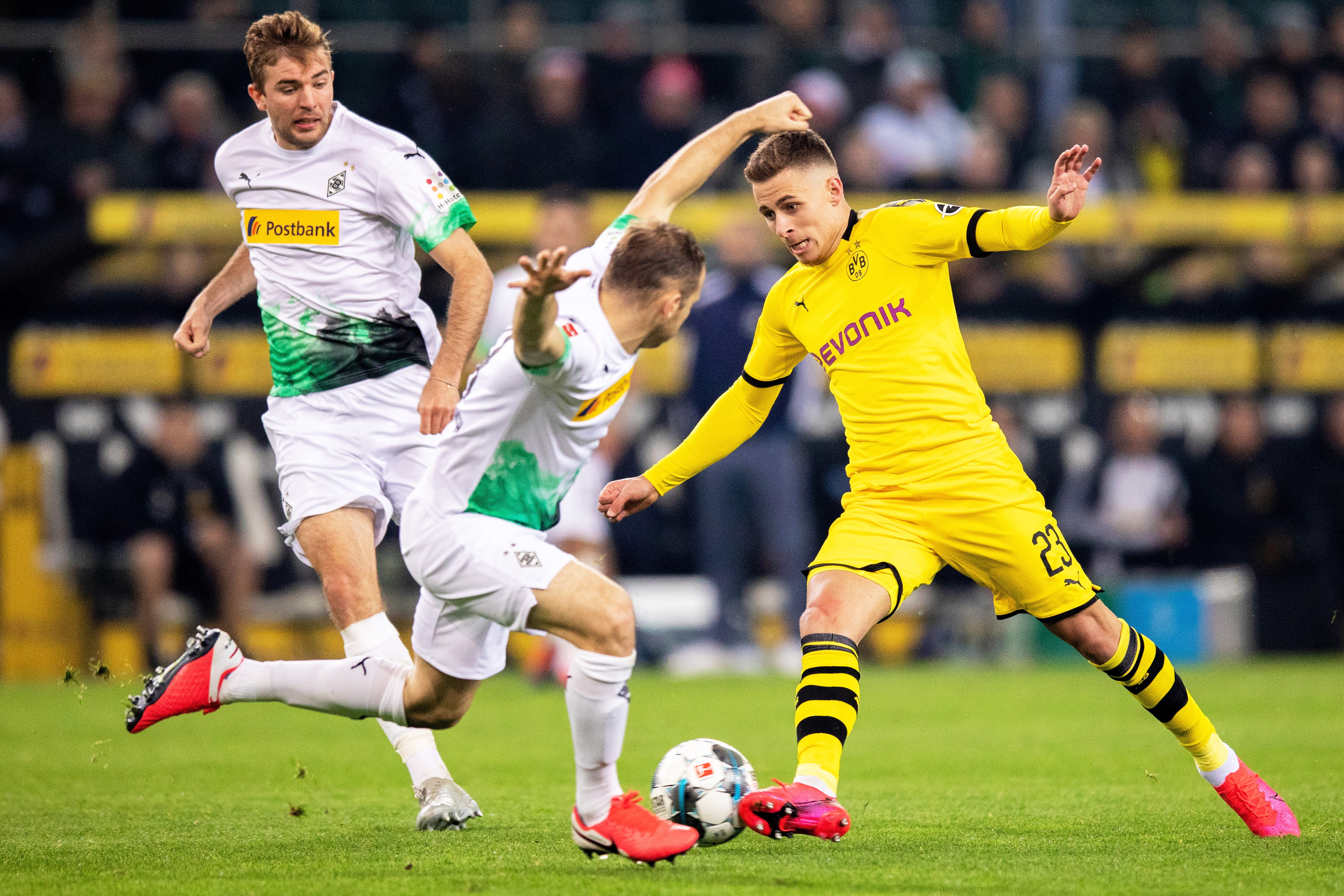 开云APP-勒沃库森vs门兴格拉德巴赫